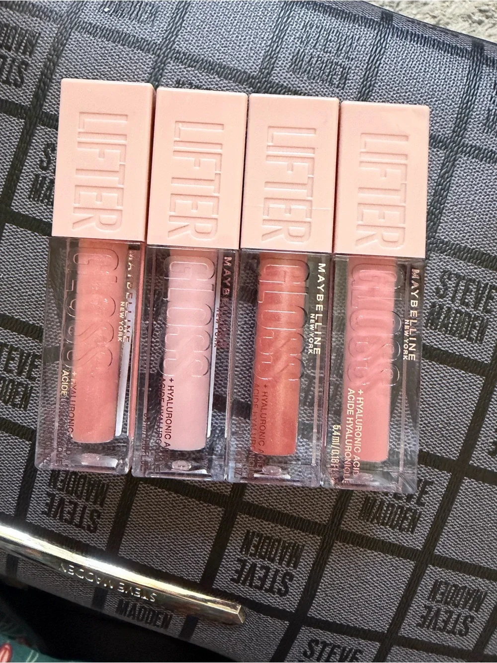 New Maybelline Lifter Gloss Set — Soft Pink & Peach Tones - Picture 1 of 4